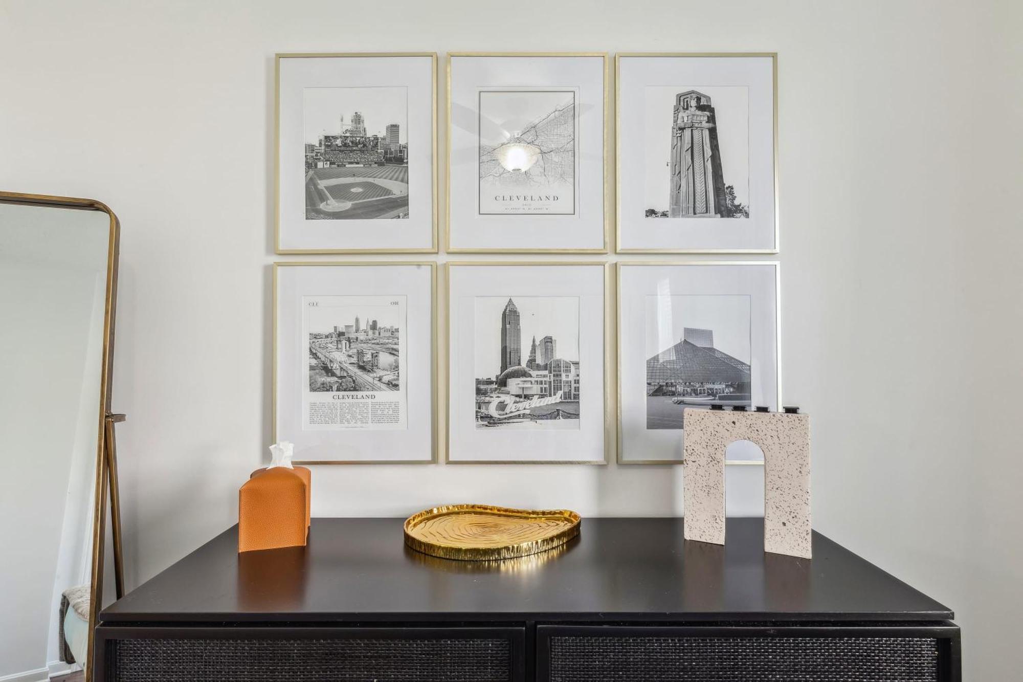 Newly Renovated Tremont Treasure I Cozy + Modern Villa Cleveland Luaran gambar