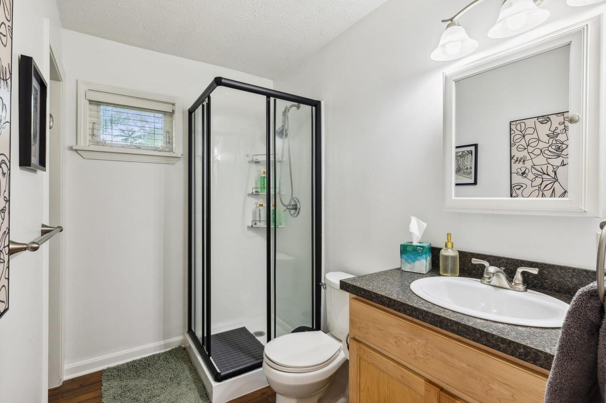 Newly Renovated Tremont Treasure I Cozy + Modern Villa Cleveland Luaran gambar